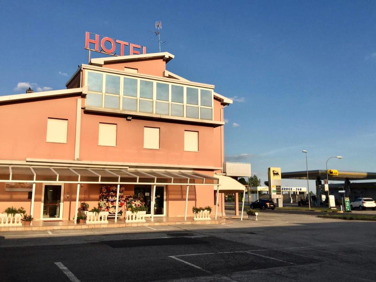 Hotel Trieste San Giorgio di Nogaro Luaran gambar